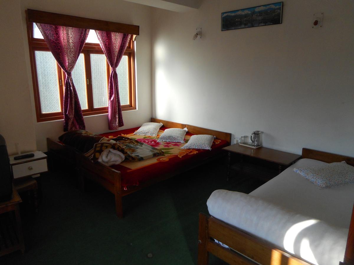 Hotel View Point Пелинг Екстериор снимка