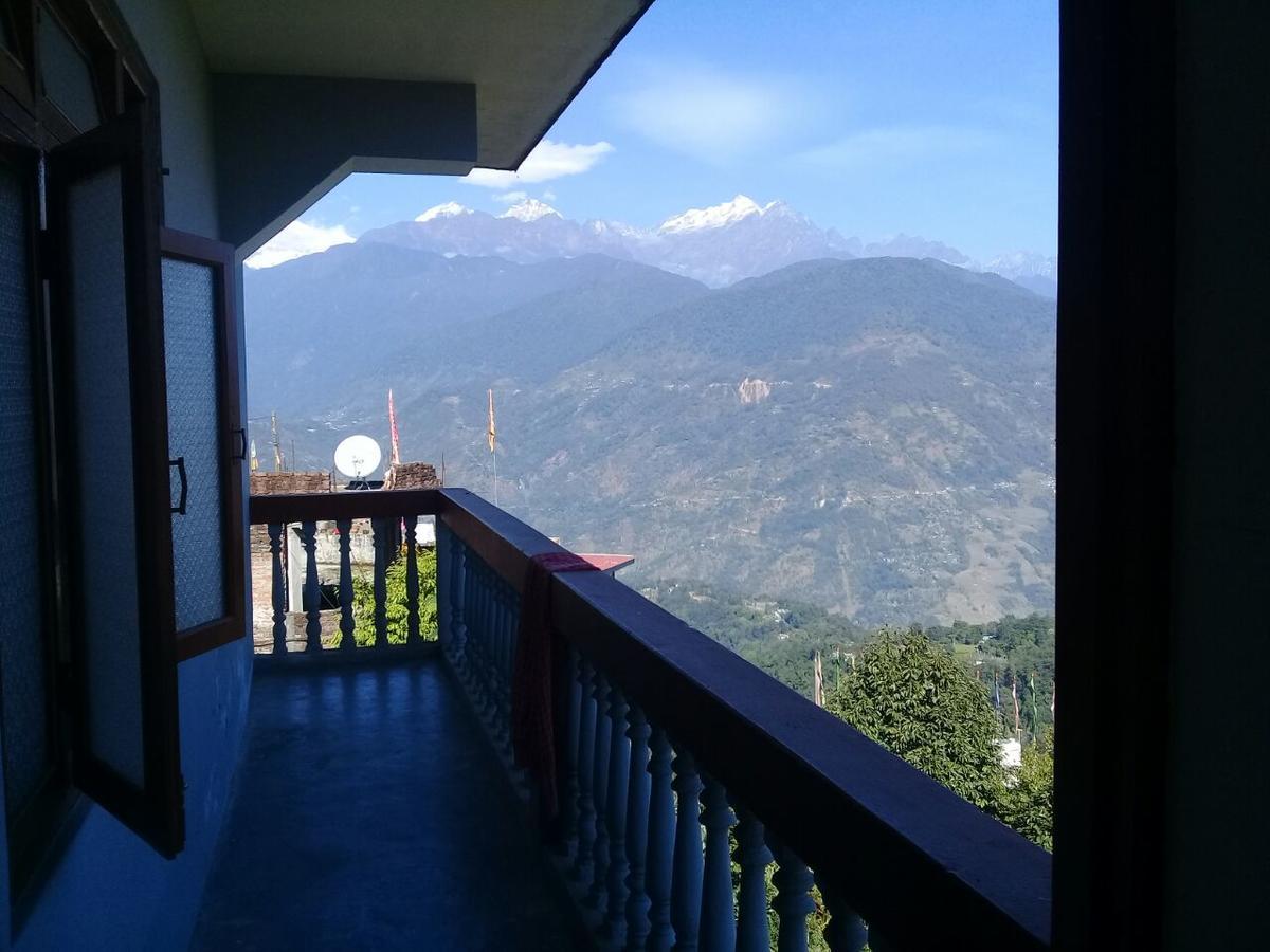 Hotel View Point Пелинг Екстериор снимка