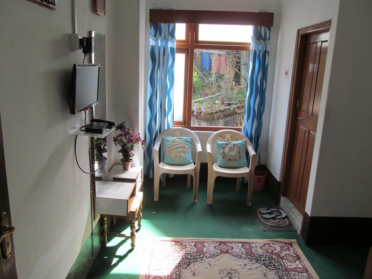 Hotel View Point Пелинг Екстериор снимка