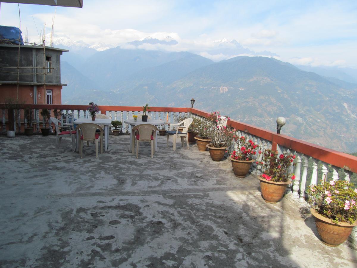 Hotel View Point Пелинг Екстериор снимка